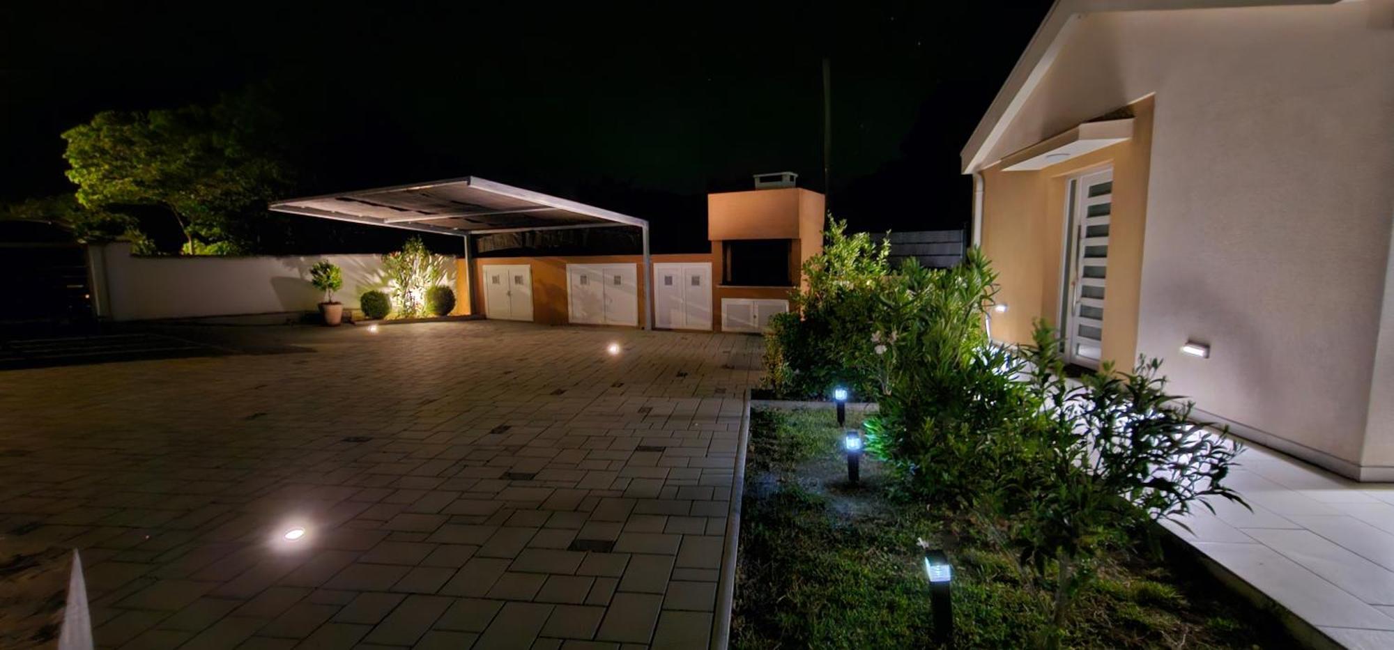 Villa Happy House Zara Esterno foto